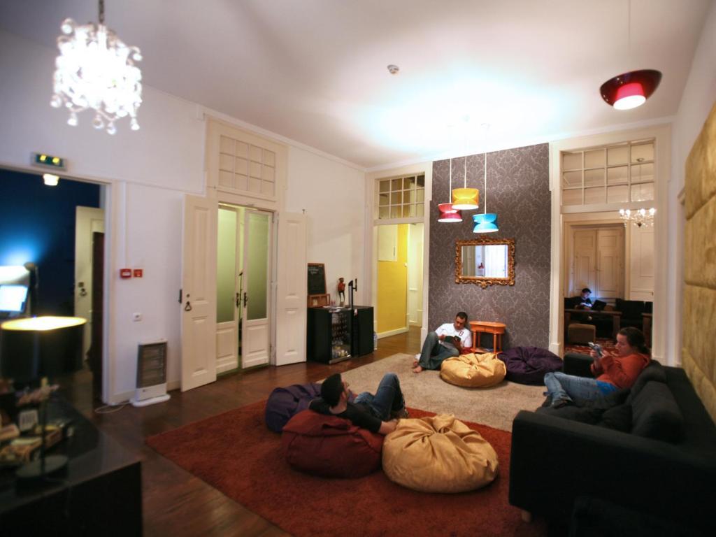 Travellers House - Hostel ลิสบอน ภายนอก รูปภาพ